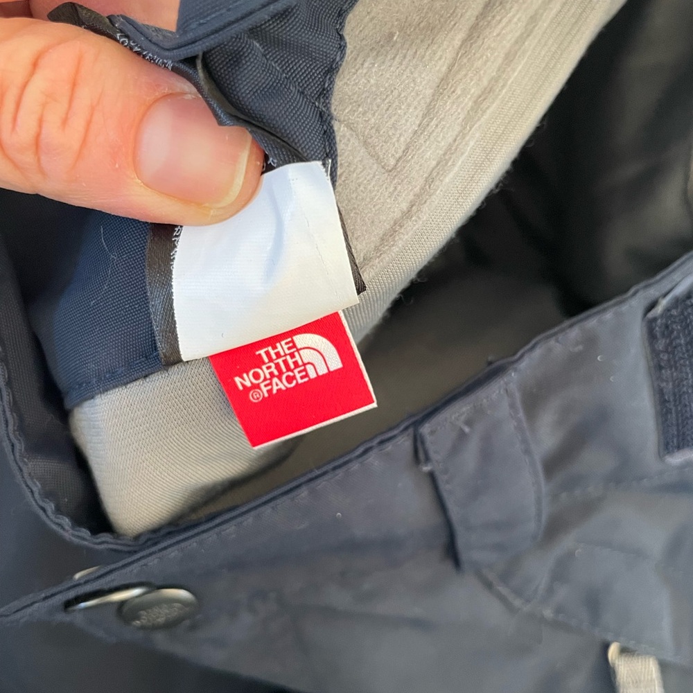 The North Face Ski Pants - Picture 6 of 9